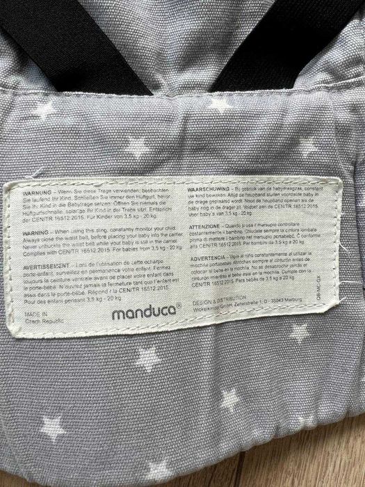 Manduca by bellybutton