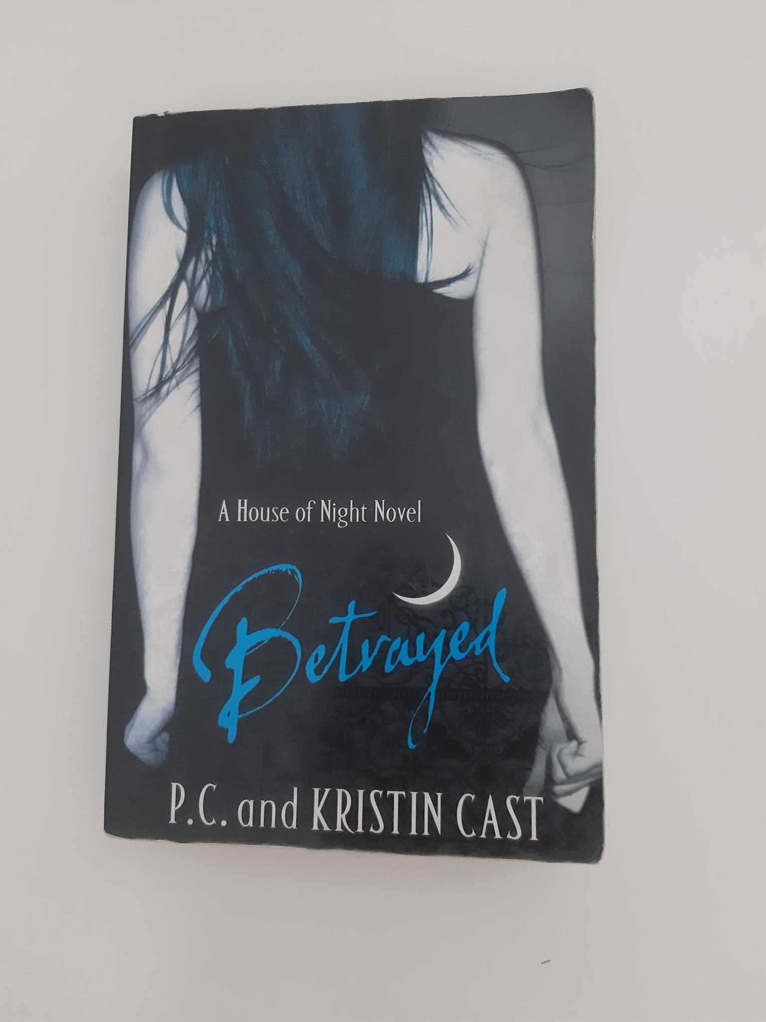 Betrayed Kristin Cast - książka w j. angielskim