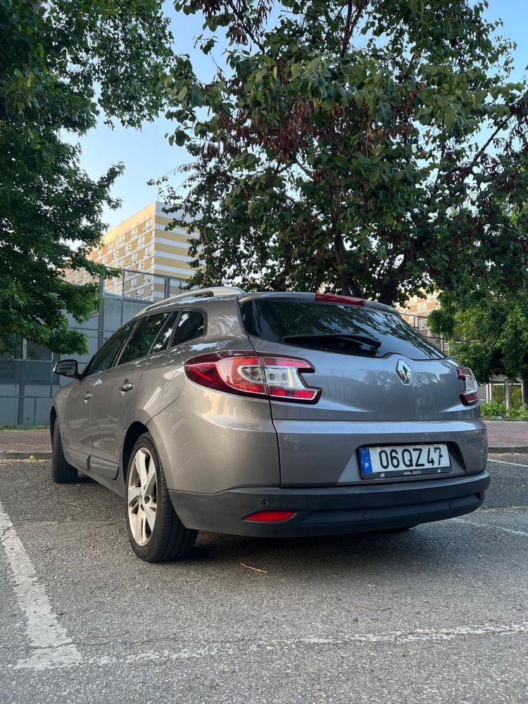Renault Megane Sports Tourer 1.5 DIESEL 2012