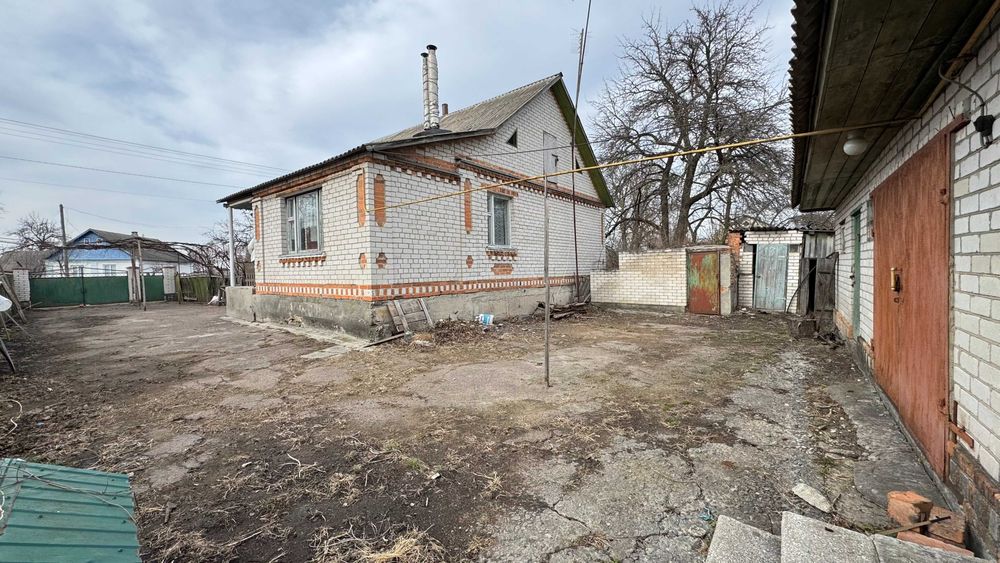 Будинок на 87 кв. метрів передмістя Житомира