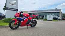 Honda CBR Honda CBR600RR, na salonie od ręki