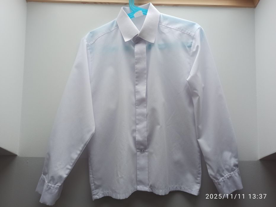 Biała koszula elegancka 122