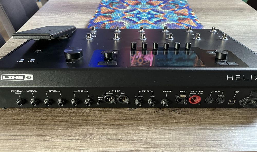 Line 6 Helix LT - multiefekt gitarowy