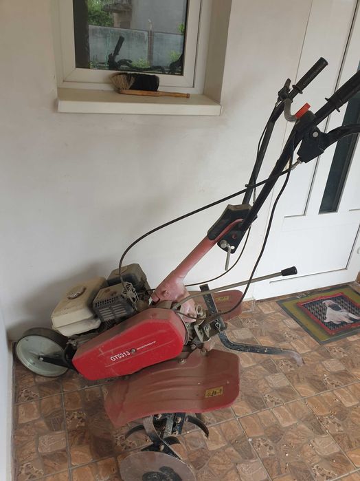 Мотокультиватор в ідеальному стані