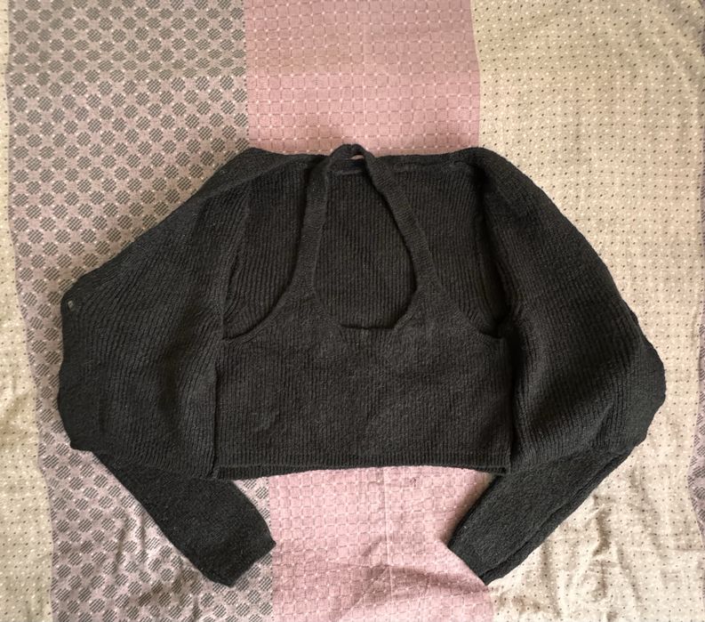 Теплий вкорочений топ в чудовому стані