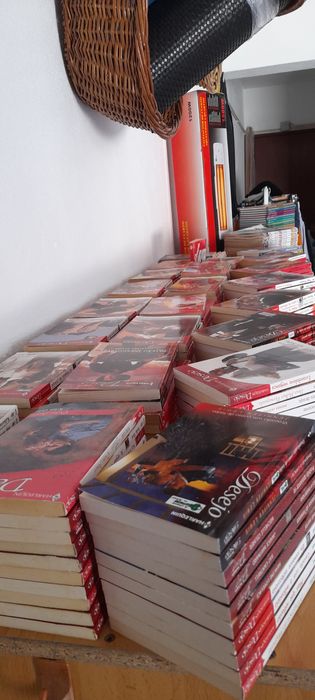 Venda livros B desenha Mónica jovem e outros,