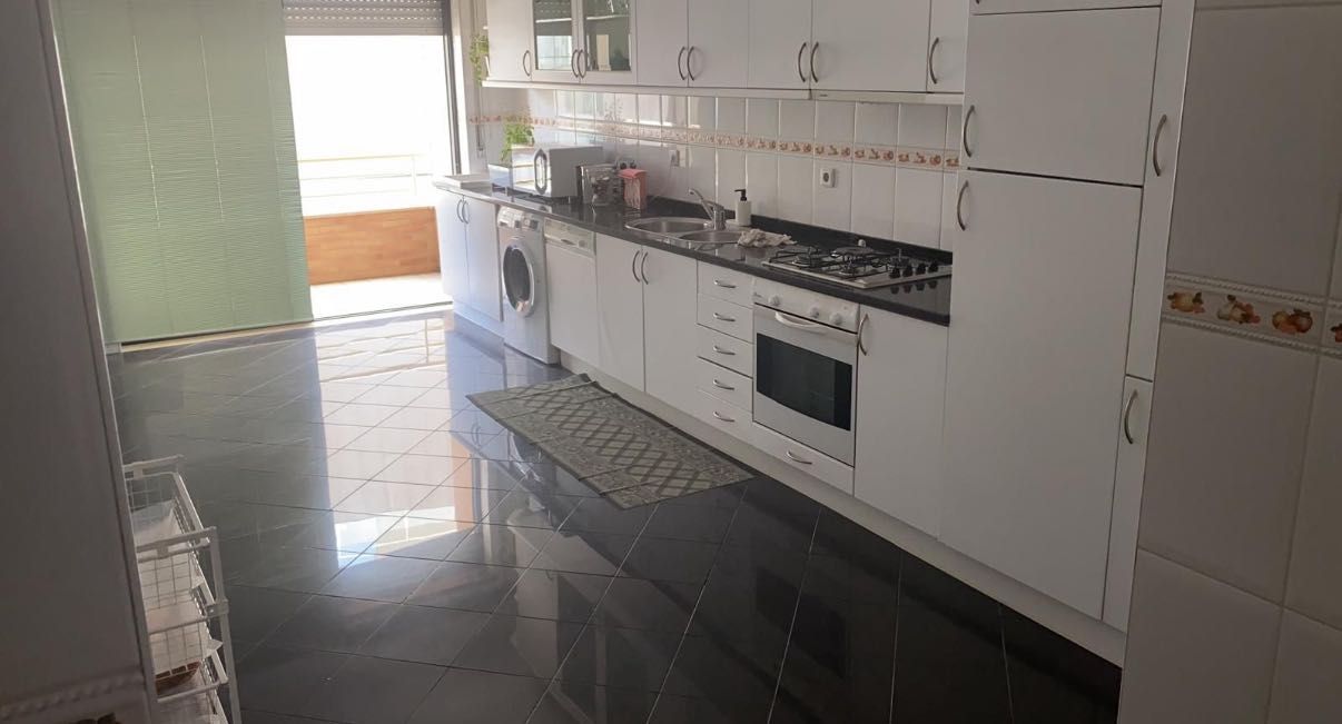 Apartamento T2 mobilado (Lamaçães/Braga)