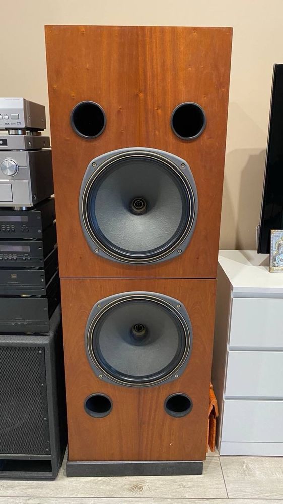 Акустична система Tannoy 15" dual concentric speaker модель 3833GG