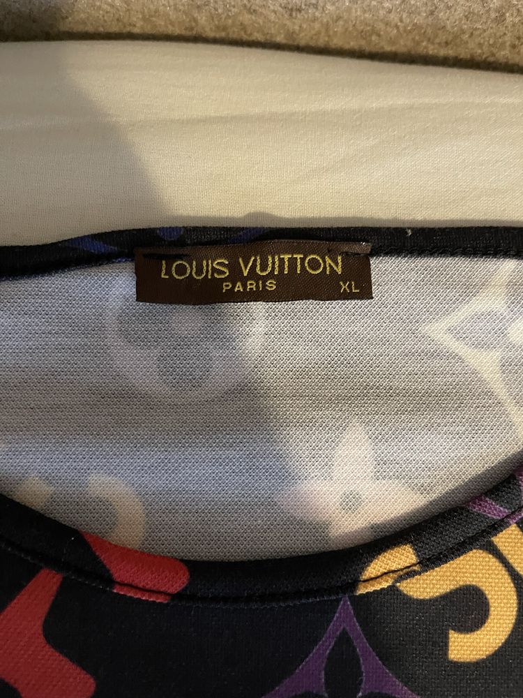 Продам платье Louis Vuitton