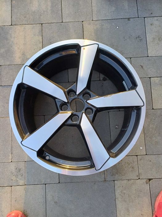 felga aluminiowa audi tt rs 9x20 et52 5x112 8s060.1025am