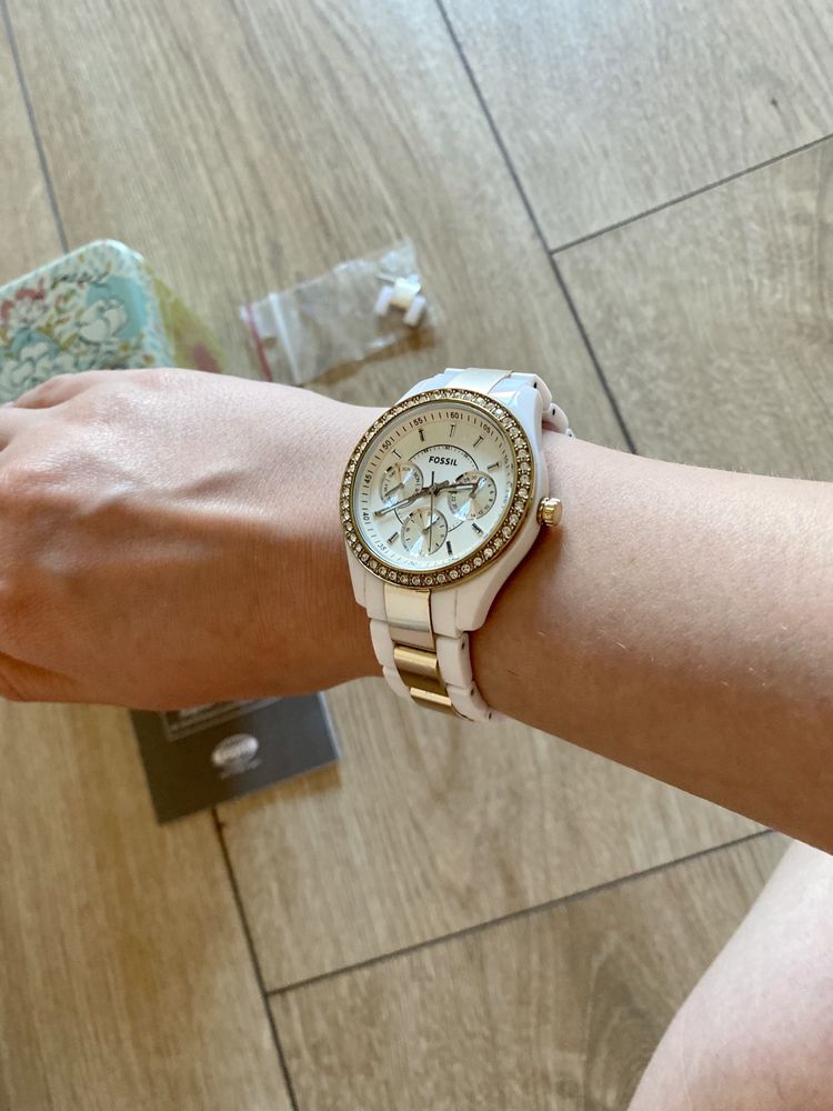 Zegarek fossil złoty biały bransoletka