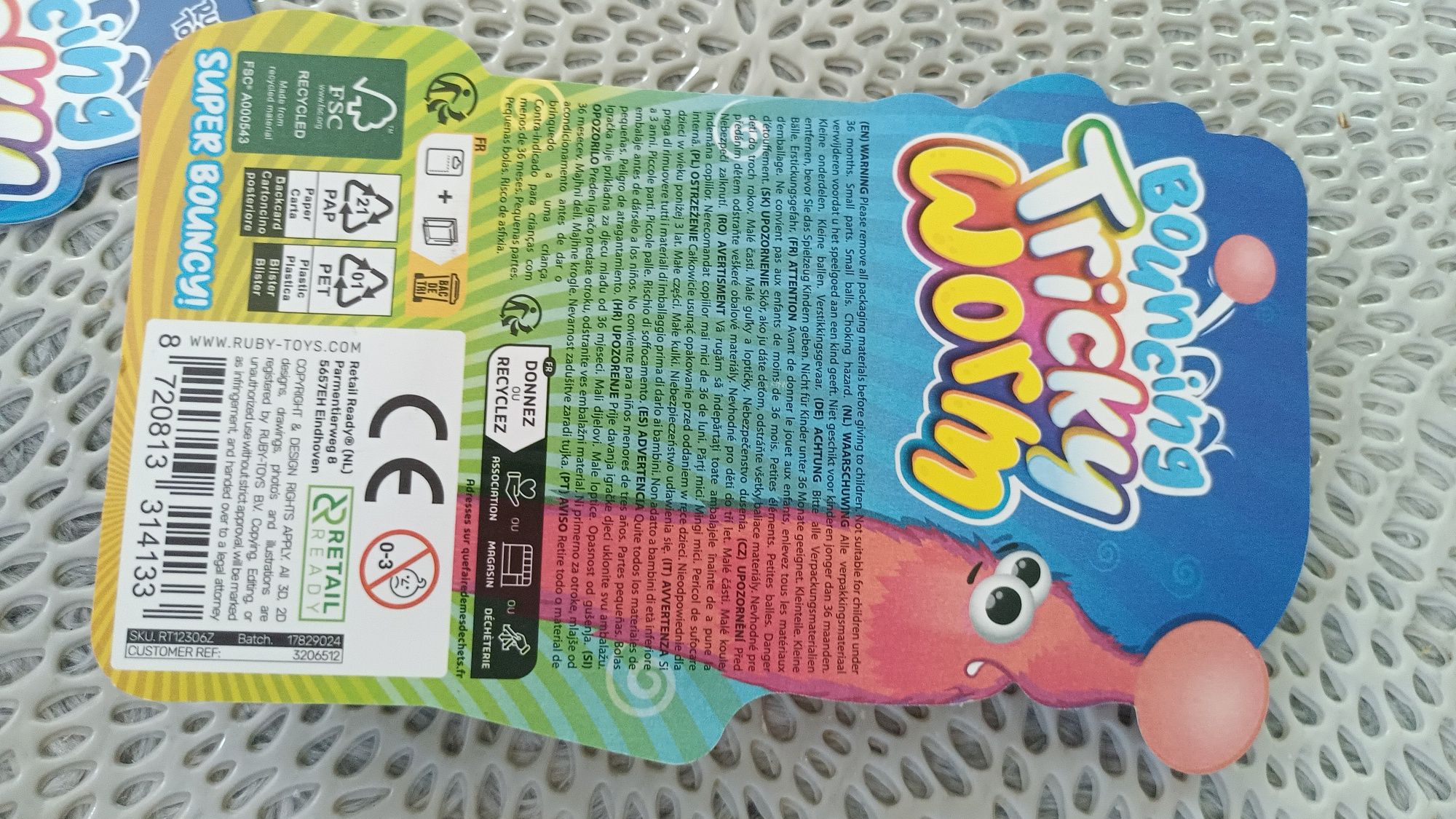 Zabawka magiczny robak