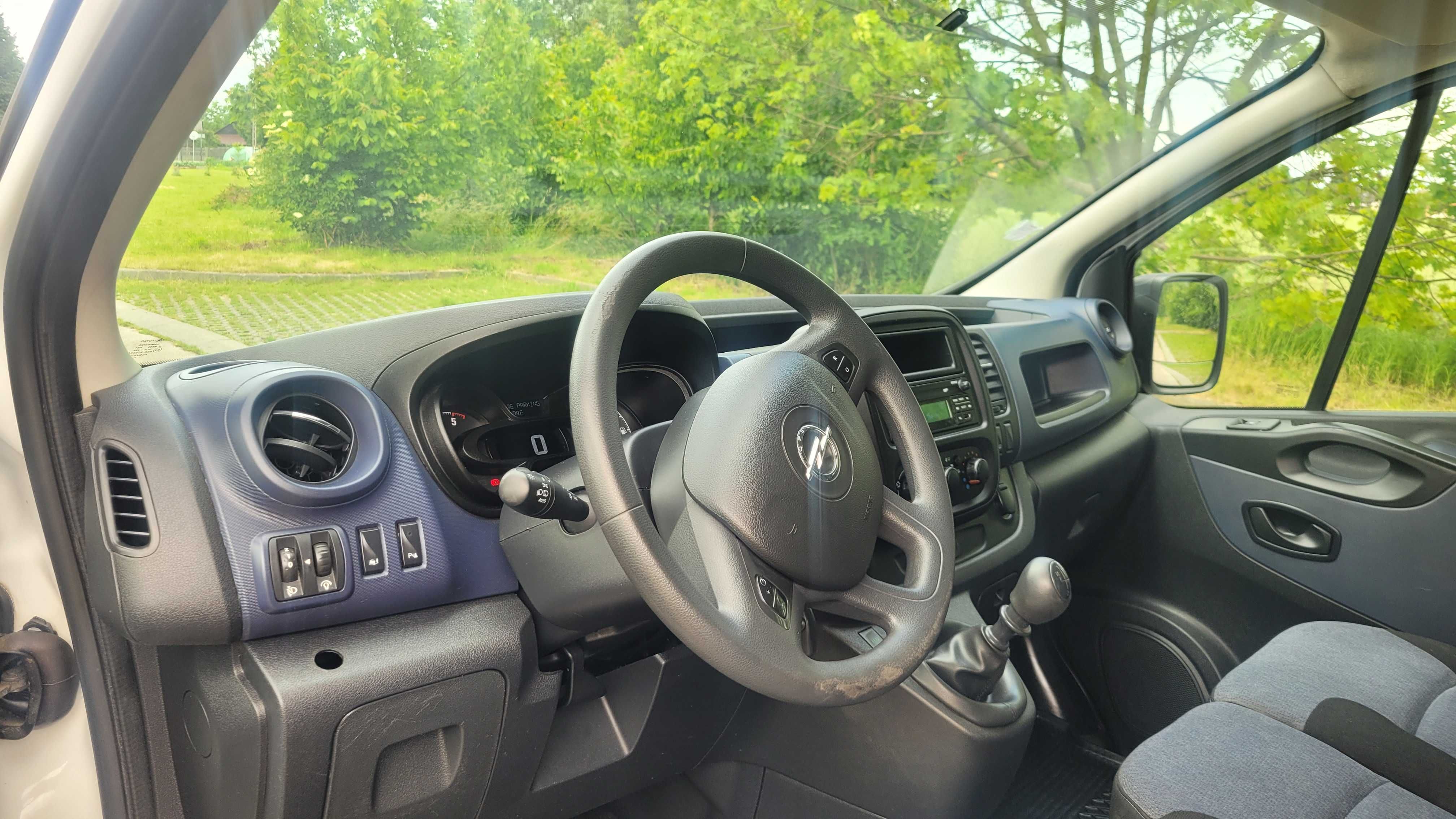 Opel Vivaro 1.6 cdti długa wersja