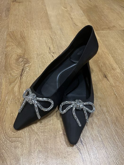 Надзвичайно красиві балетки zara