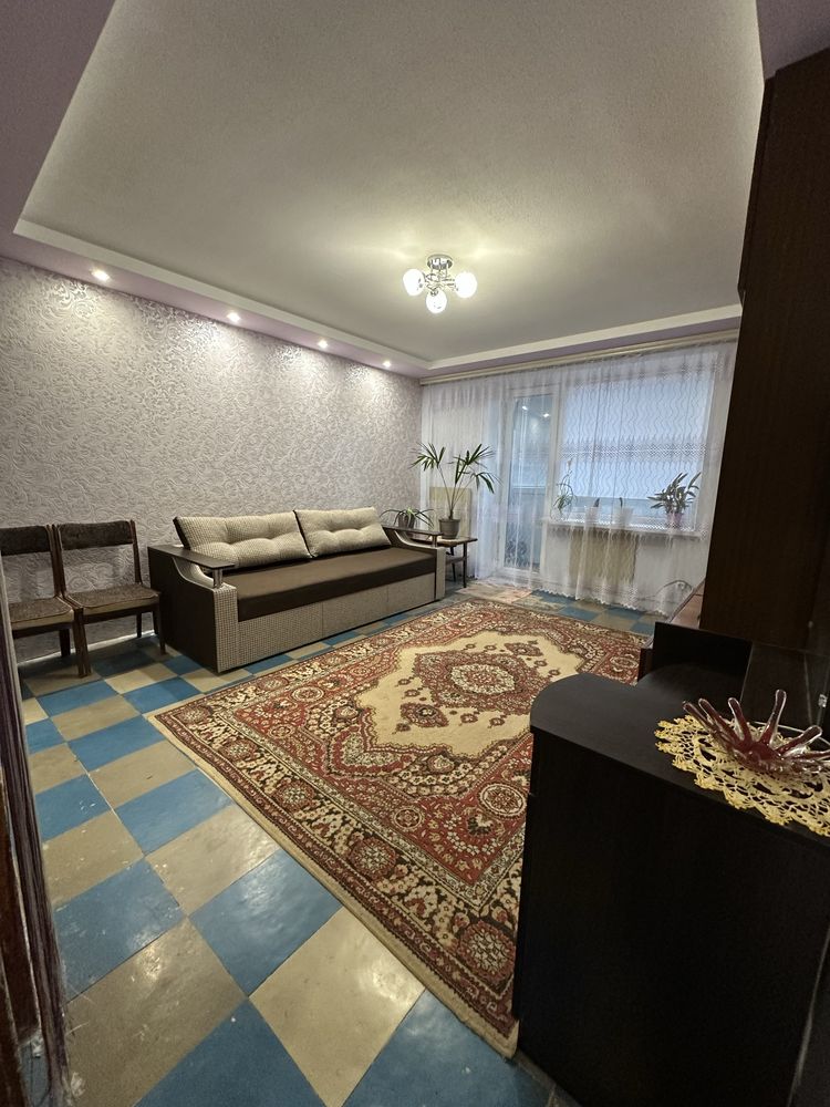 Продам 1-комн Чешка YANOVA