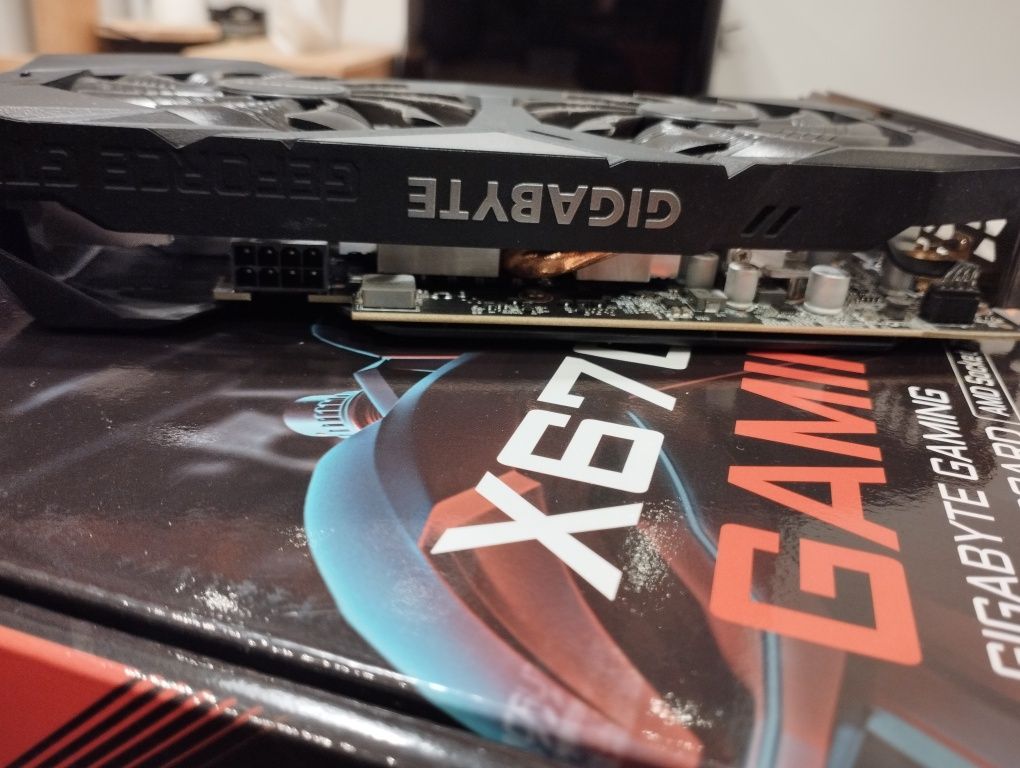 Karta graficzna Gigabyte Geforce GTX 1660 Super