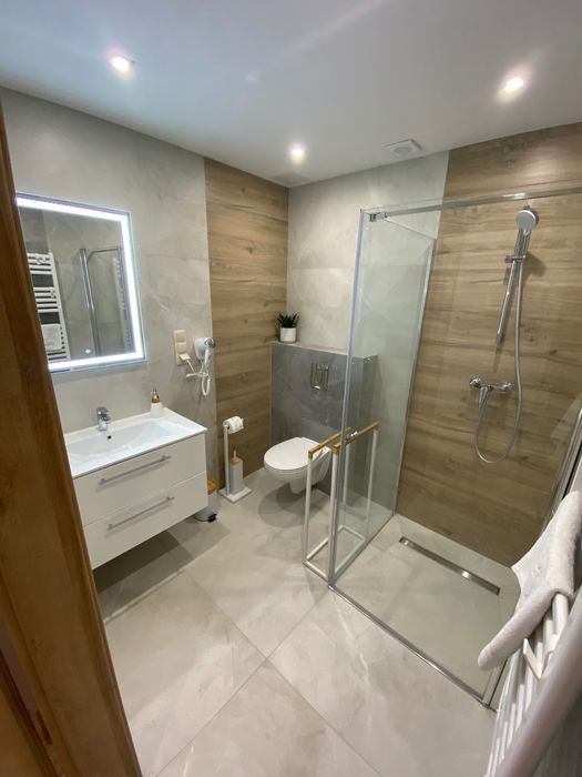 Ferie 2026 Bieszczady jacuzzi sauna noclegi Apartamenty i pokoje