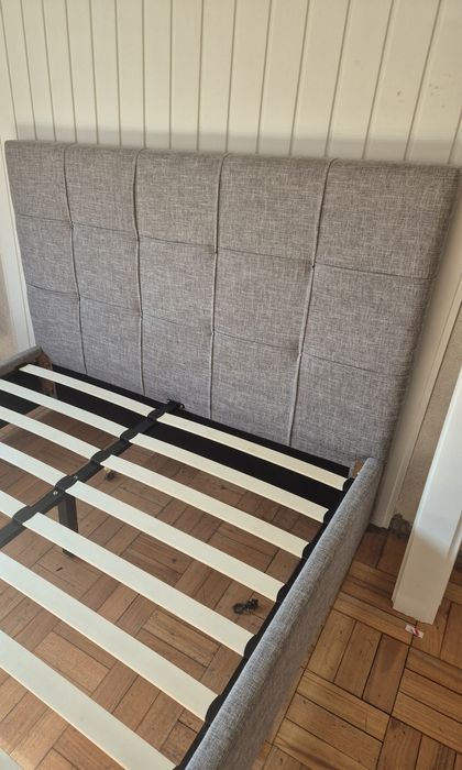 Cama de casal como nova - Homycasa