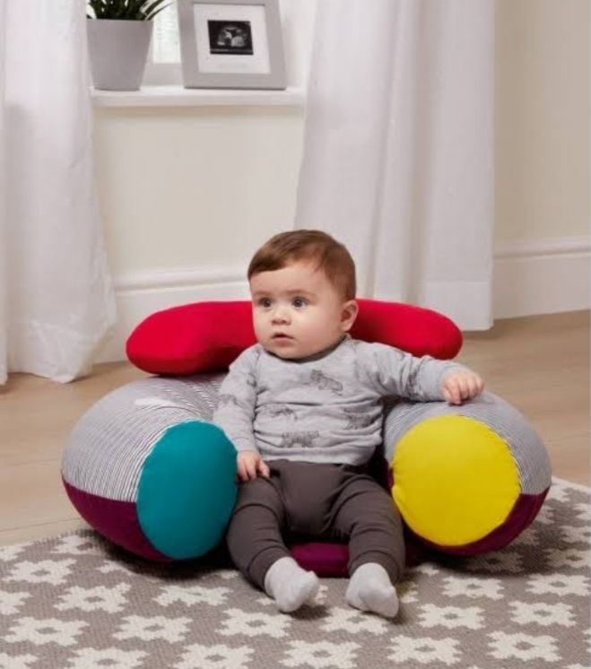 Универсальное кресло для ребенка от 6 месяцев.