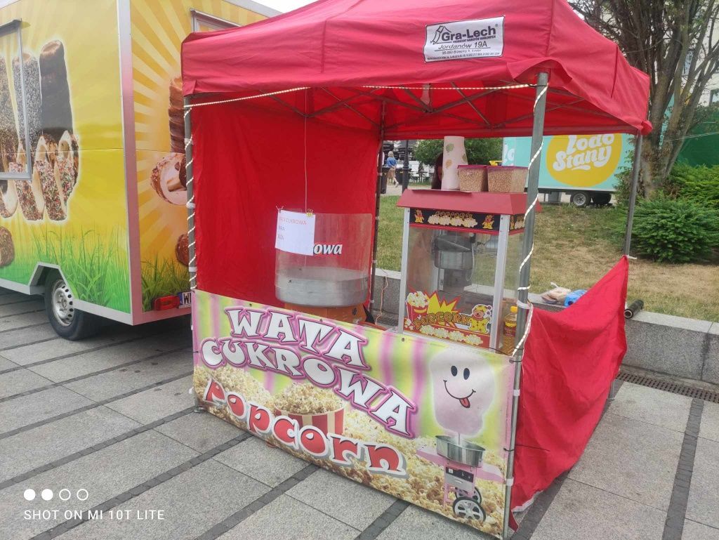 Wata cukrowa popcorn