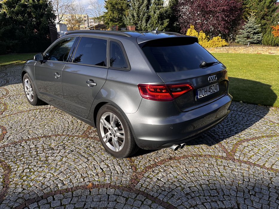 Audi A3 8V/2015r/2.0 TDI 150km/172tys.km/6biegów/manual/bi-xenon/navi