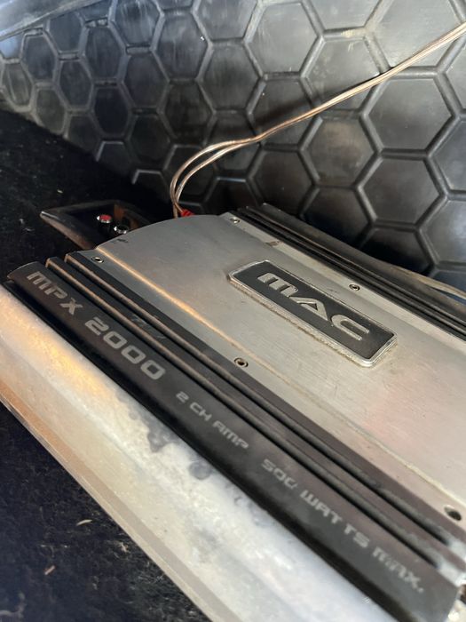 сабвуфер bassworx з усилителем 2000w