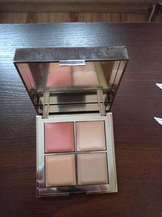 Paletka do konturowania twarzy