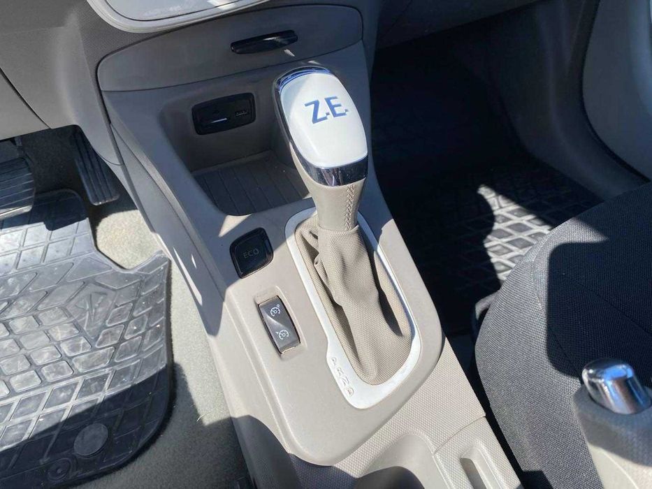 Продам Renault Zoe 2015р. #71147