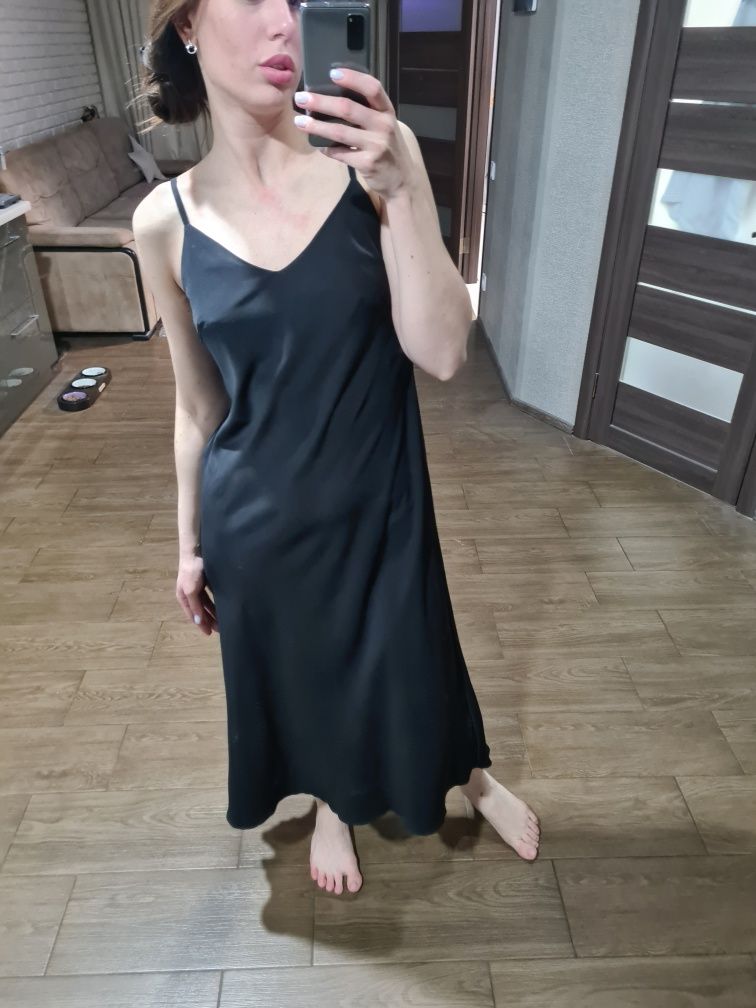Черное платье BRASKA