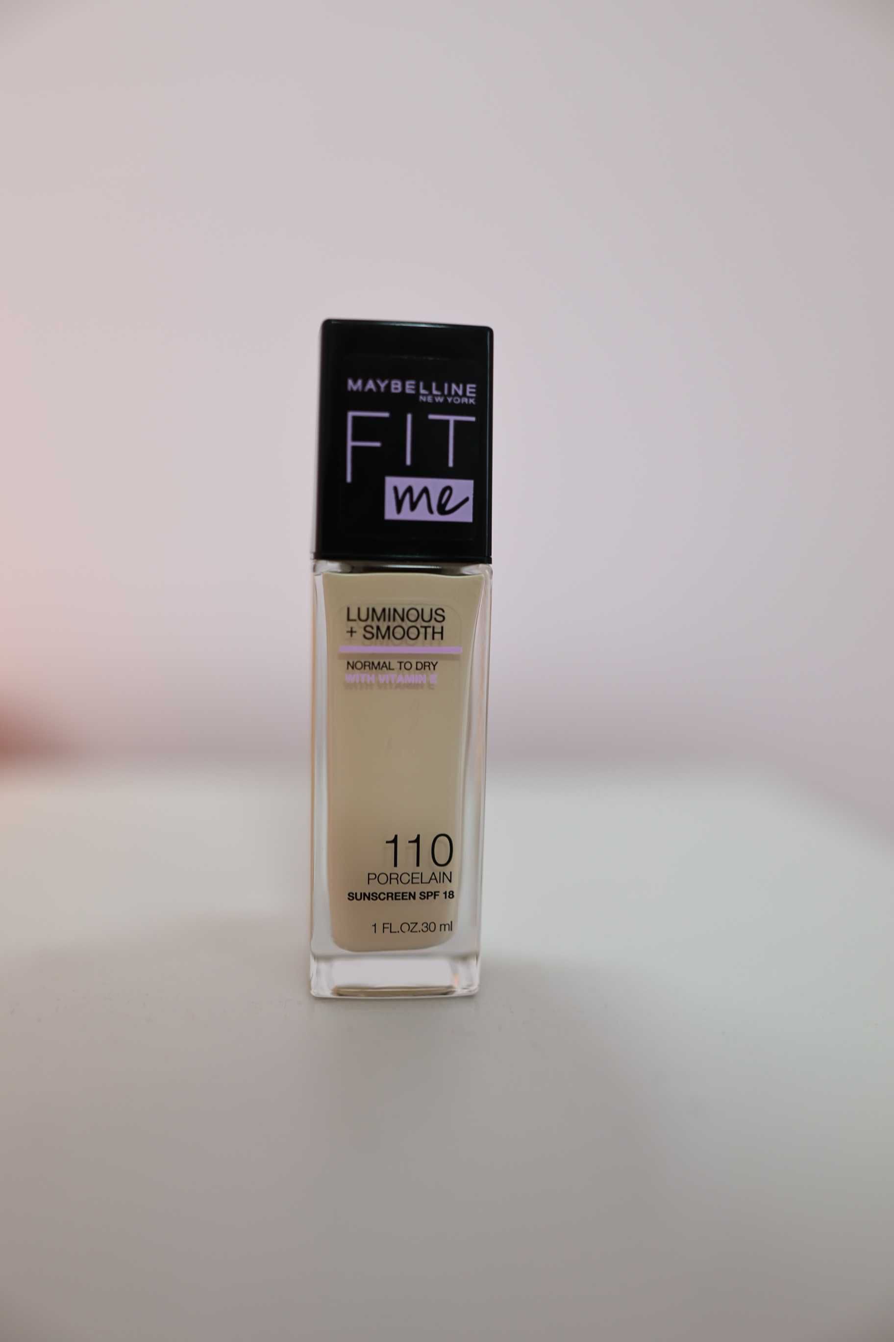 Podkład Maybelline  Fit Me Luminous + Smooth 110 PORCELAIN 30ML