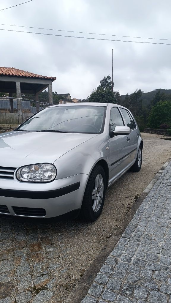 Volkswagen Golf IV  1.4 16V