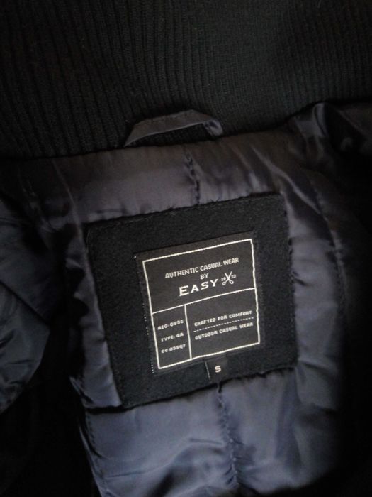 Чорне чоловіче пальто розмір S на 44