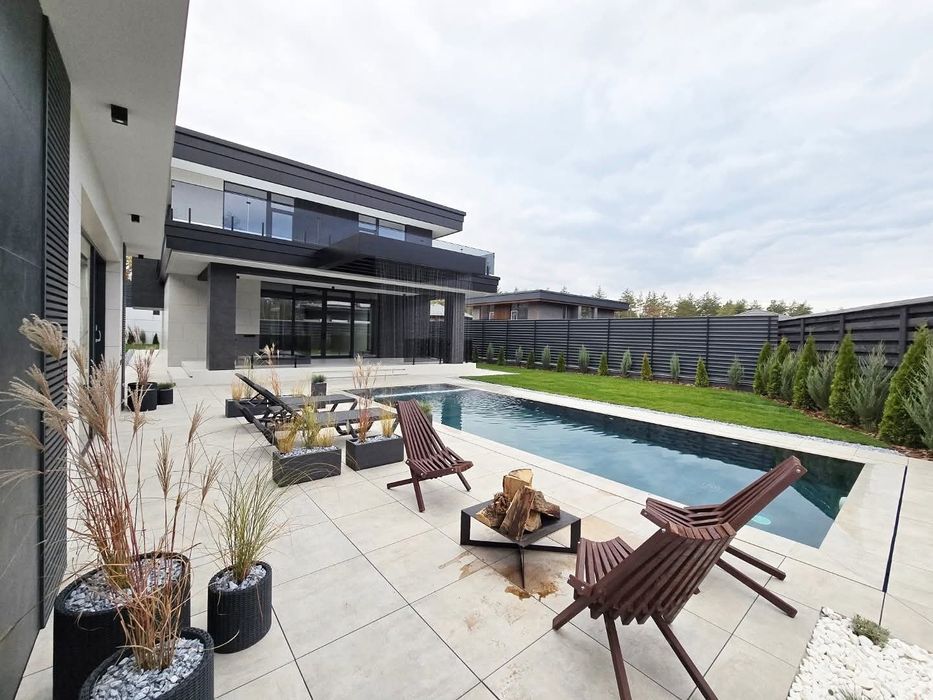 Будинок в КМ 230 м преміум класу сауна 50м басейн водоспад с Ходосівка