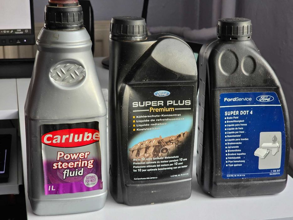 Ford olej do wspomagania, płyn hamulcowy, płyn chłodniczy