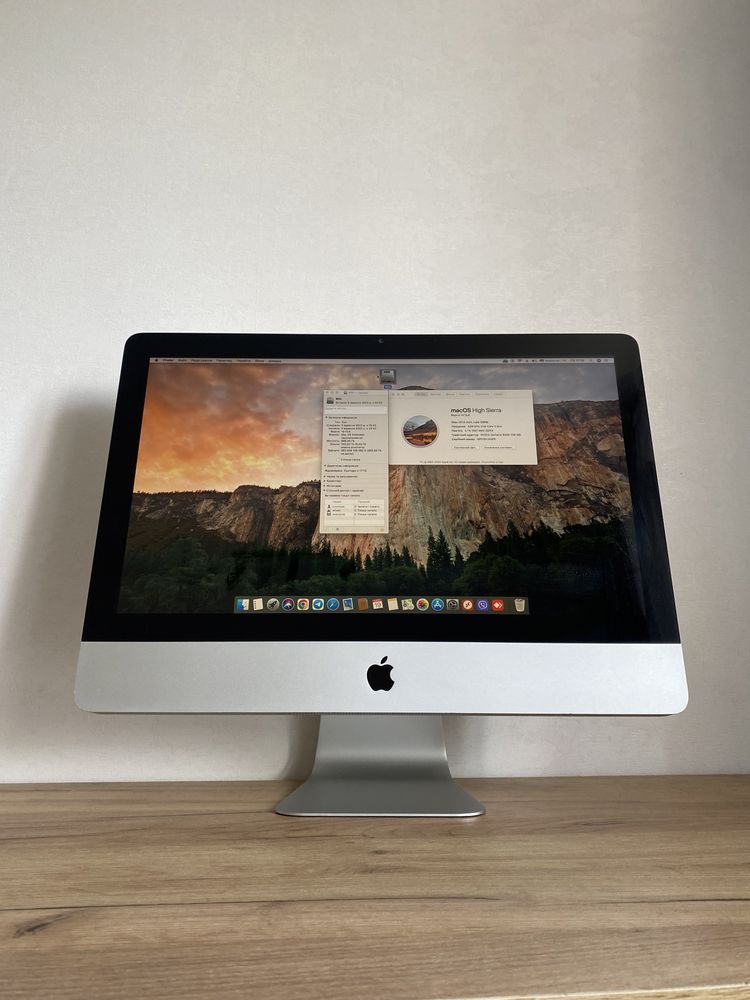 Аpple iMac 21.5. 2009 рік