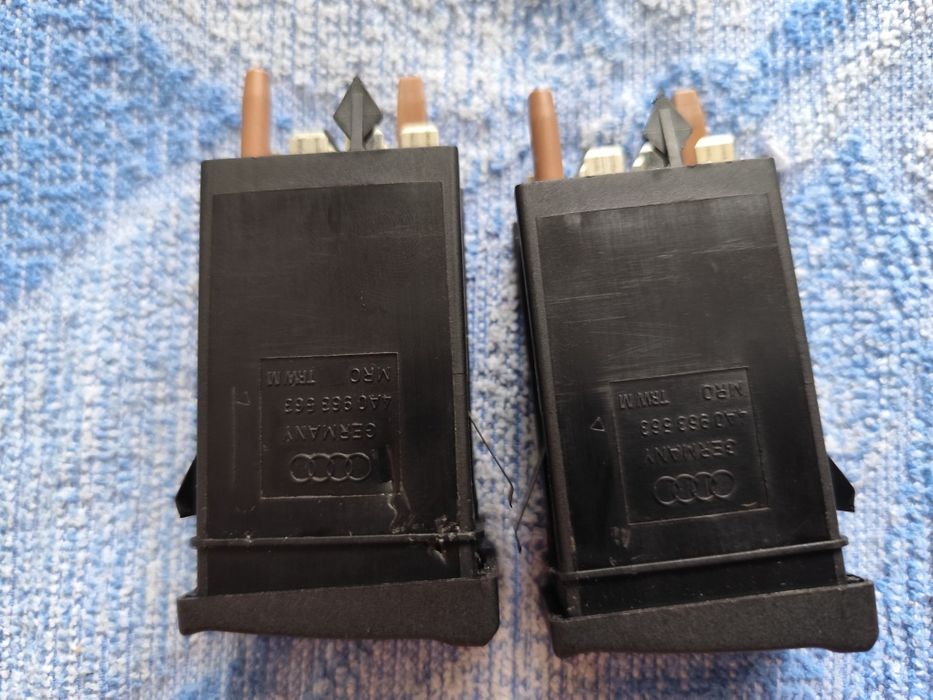 Audi 80 Guziki grzanych foteli