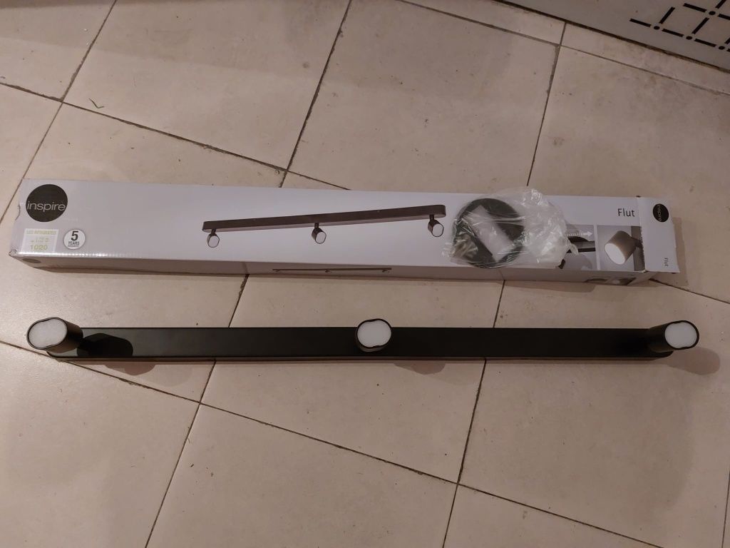Candeeiro de teto Inspire Flut com luz Led 3 focos