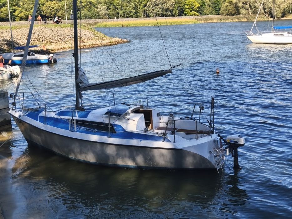 Jacht tango family 720