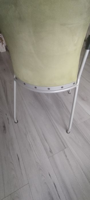 Krzesła fotele biurowe konferencyjne