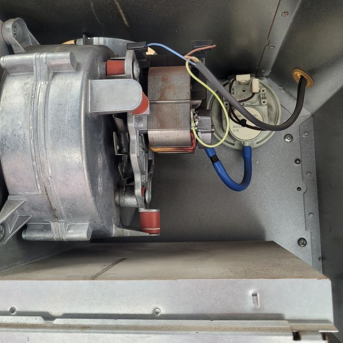 Piec gazowy Vaillant TurboTec VU 202/3-5 dwufunkcyjny zamknięta komora
