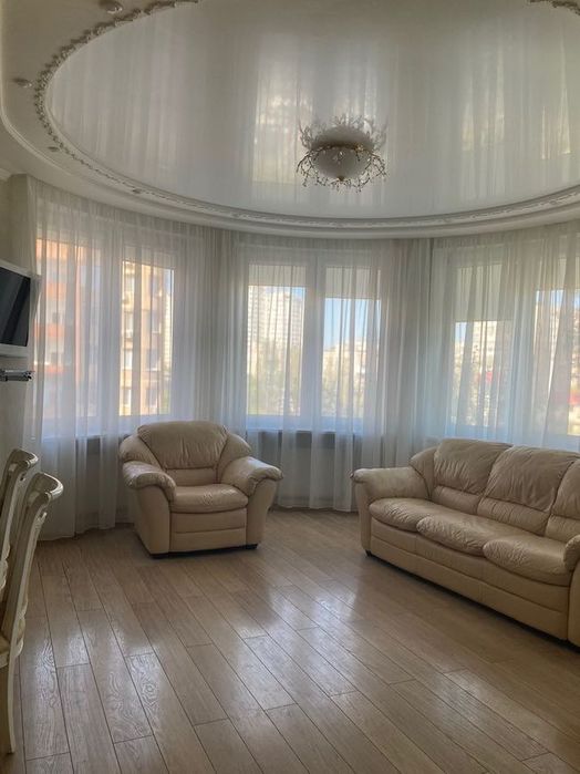 shev-03  Шампанський пров. 9, автономне опалення!