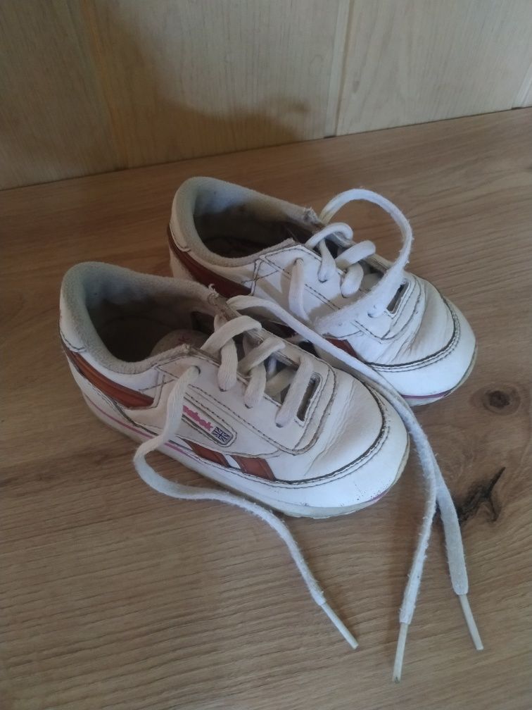 Buty sportowe dziecięce Reebok rozmiar 22,5