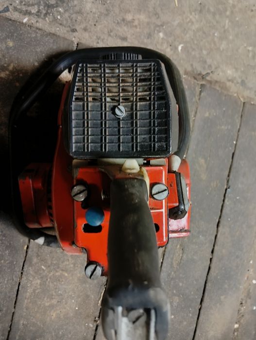 Sprzedam piłę spalinową