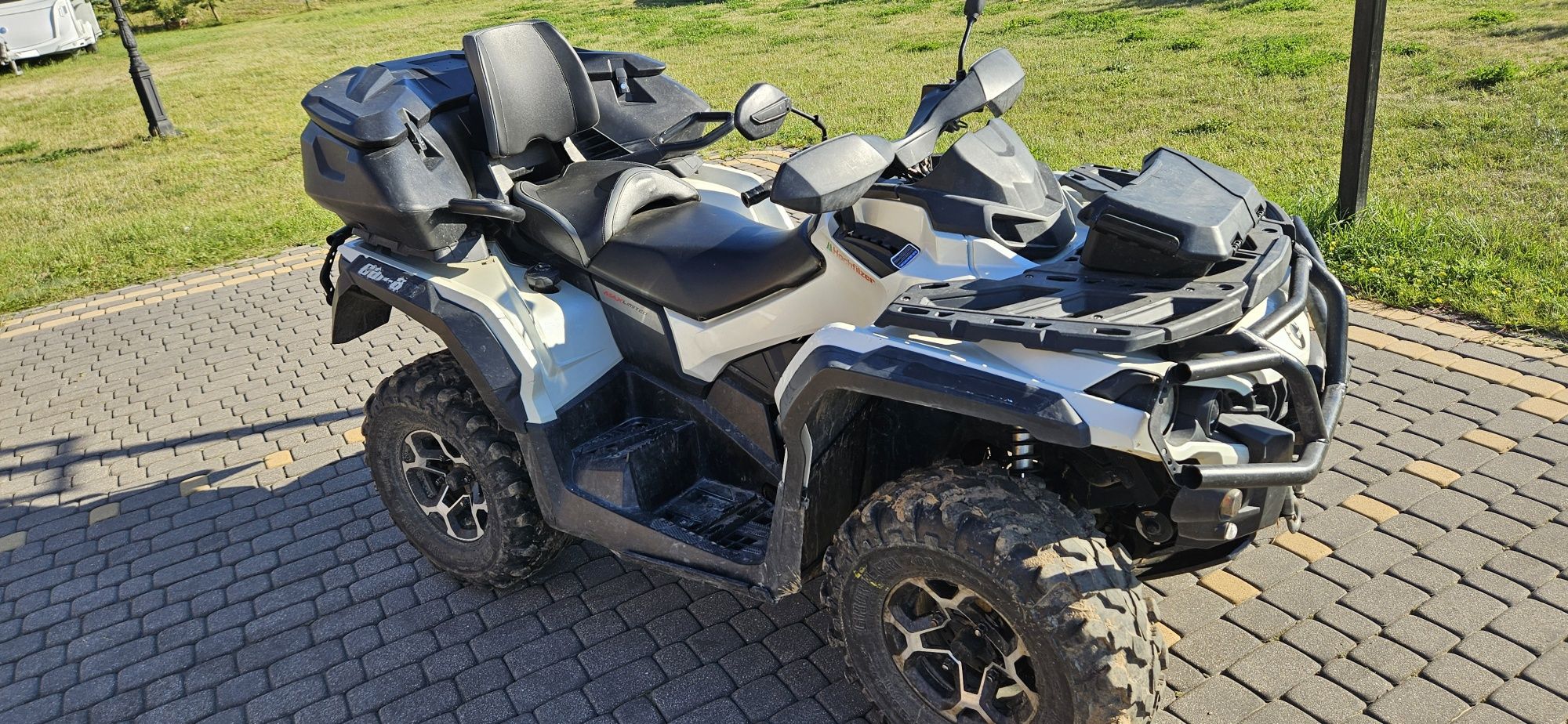 Quad Can am Outlander