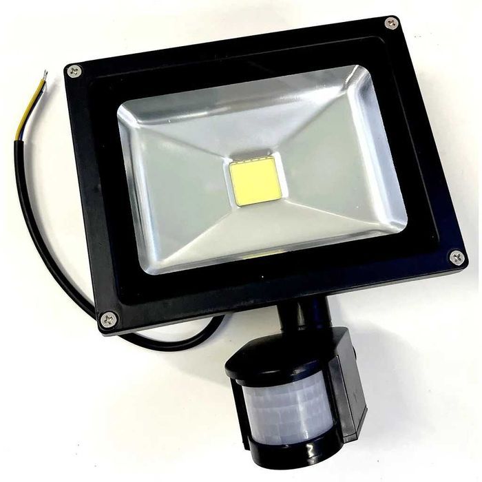 3x Wodoszczelny halogen lampa naświetlacz led czujnik ruchu PIR 20W