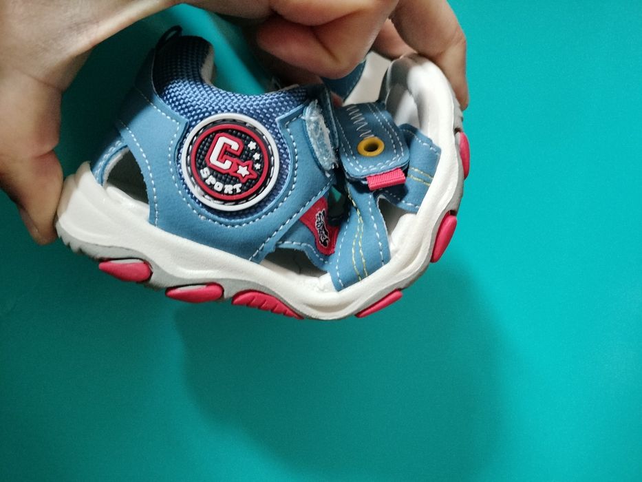 Sandálias menino novas