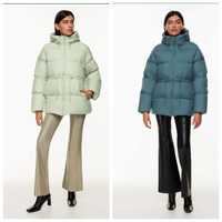 Пуховик Aritzia Relaxed goose-down puffer jacket Laramie.