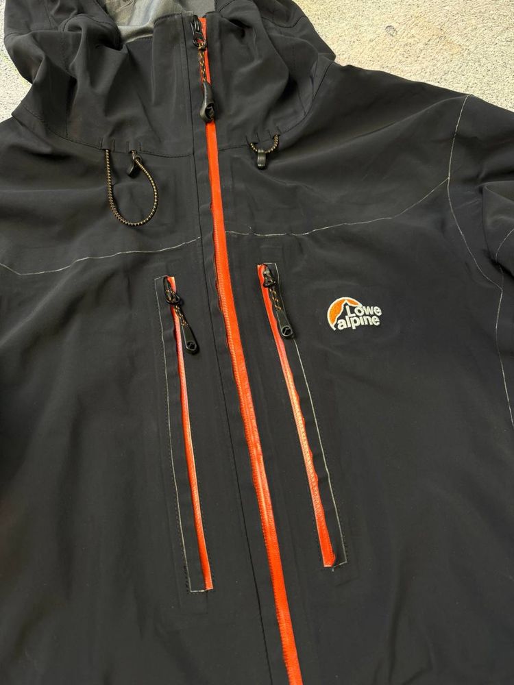 Lowe Alpine водонепроникна куртка