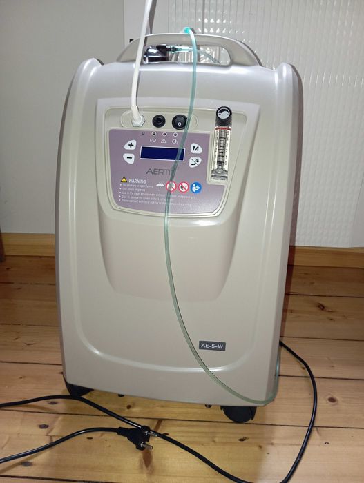 medyczny koncentrator Tlenu AERTI AE-5-W używany