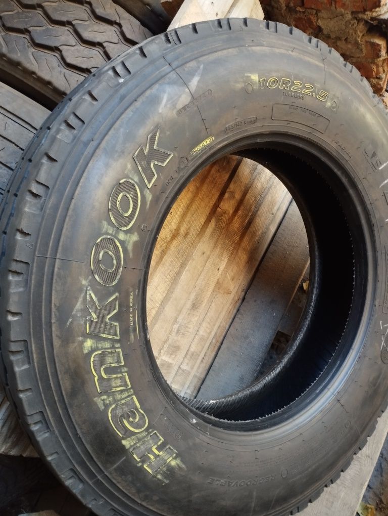 10r22.5 Hankook  2 шт